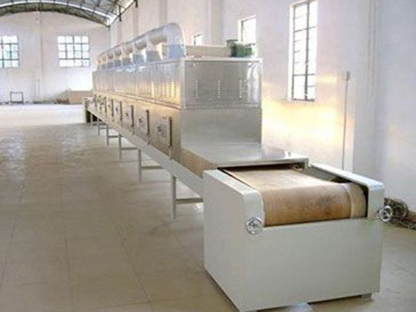 中藥材微波烘幹設備(bèi)